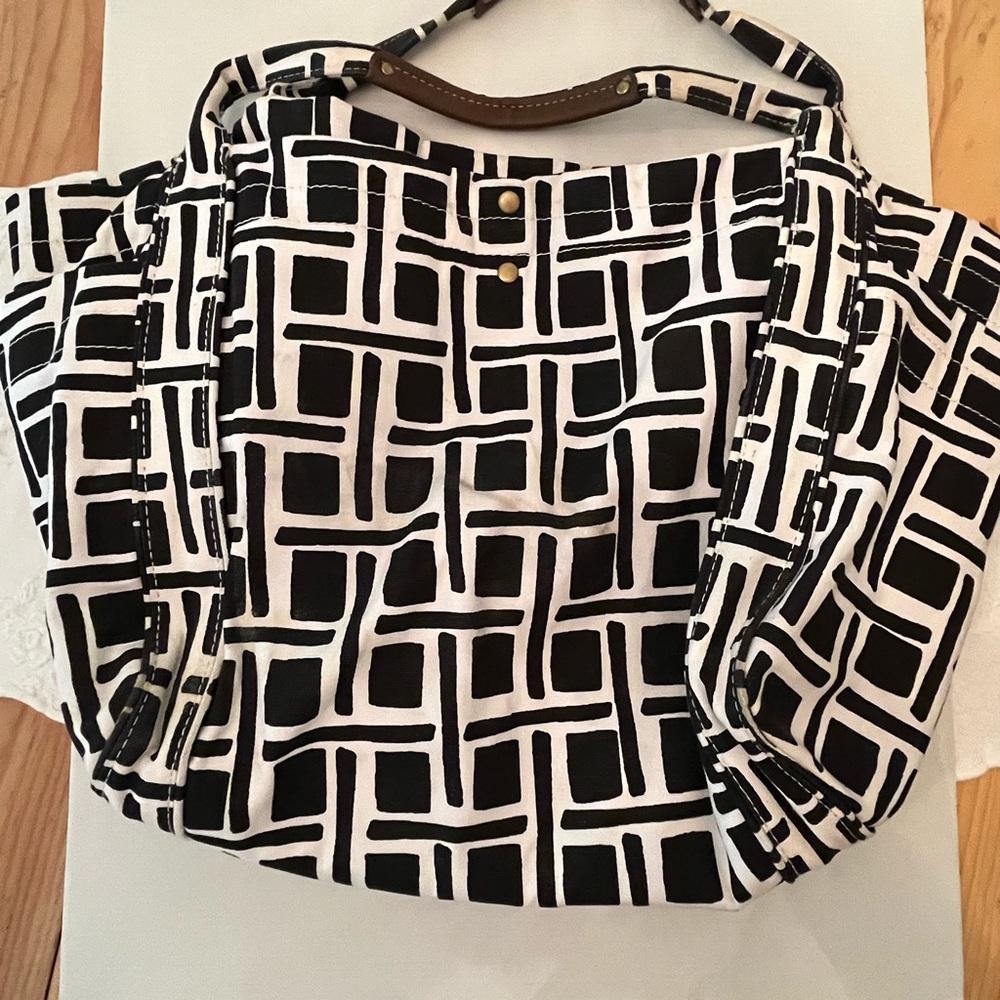 Merona Tote Bag NWOT Black and white printed cotton with multiple outside pocket